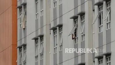 wisma atlet kemayoran/ Republika