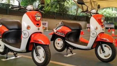 Skuter listrik Yamaha E-Vino diperkenalkan di Jakarta [Suara.com/Insan Akbar Krisnamusi]
