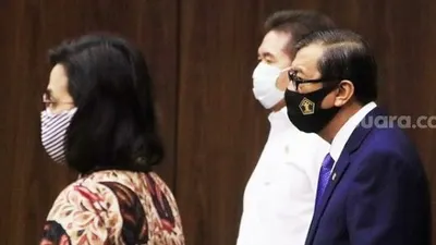 Menteri Hukum dan HAM Yasonna Laoly, Menteri Keuangan Sri Mulyani serta Jaksa Agung ST Burhanuddin saat memberi kesaksian saat sidang Perppu Corona di Mahkamah Konstitusi, Jakarta, Rabu (20/5/2020)