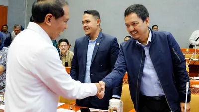 Anggota Komisi X DPR-RI Yoyok Sukawi saat bertemu Menpora Zainudin Amali. (ist)
