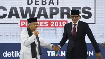 KH. Ma'ruf Amin dan Sandiaga Uno. (Antara)