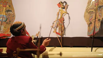 Wayang Kulit, Salah Satu Budaya Indonesia.