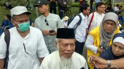 Pengunjuk Rasa: Kami Datang untuk Dukung Hakim MK