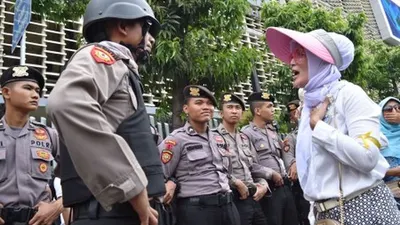 Usut Kecurangan Pemilu, Massa Mulai Berdatangan ke  Kantor Bawaslu