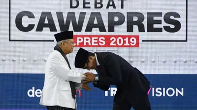 KH. Ma'ruf Amin dan Sandiaga Uno. (Antara)