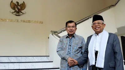 Wapres Terpilih KH Ma'ruf Amin menemui Wapres H M Jusuf Kalla di Kantor Wapres, Jalan Medan Merdeka Utara , Jakarta Pusat , Kamis (04/07/2019). (Istana Wapres)