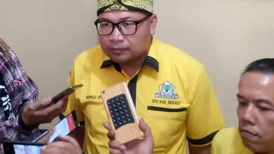 Sekretaris Bapilu DPD Partai Golkar Kabupaten Bekasi Ahmad Budiarta.