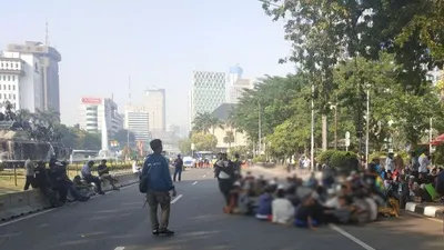Puluhan remaja ikut dalam aksi bertajuk Tahlil Akbar 266 di kawasan Patung Kuda Monas, Jakarta, Rabu, (26-6-2019). (Foto: Boyke Ledy Watra)