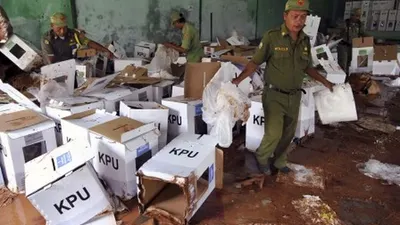 Terendam Banjir, KPU Bogor Gantikan Ratusan Kotak Suara