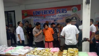 Zul Zivilia tertangkap sebagai pengedar. (Antara)