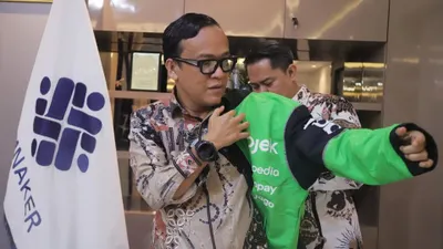 Politisi Partai Gerindra, Emanuel Ebenezer
