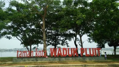 Waduk Pluit Jakarta