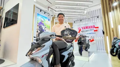 Kesetiaan 16 Tahun Berbuah Manis, Konsumen Bogor Menangi Yamaha Gear Ultima