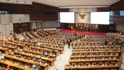 Setelah Revisi Gaji DPR RI Jadi Rp65 Juta, Warganet Soroti Nominal Tunjangan Komunikasi Rp20 Juta: Diajak Ngobrol Aja Kabur