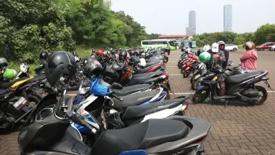 Penting! 17 Lokasi Parkir untuk Aksi Reuni 212 Besok di Monas hingga Imbauan Dishub!