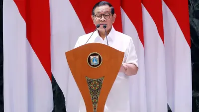 Gubernur Pramono Usul Pengadaan Lomba Digitalisasi-Dekorasi Perayaan Hari Natal dan Tahun Baru di Mal