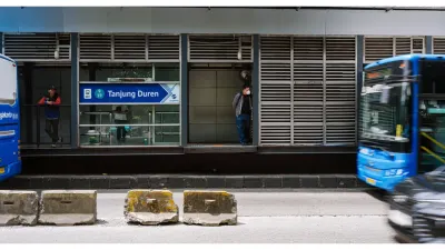Wajah Baru Halte Transjakarta Tanjung Duren, Lebih Nyaman dan Daya Tampung Pelanggan Bertambah