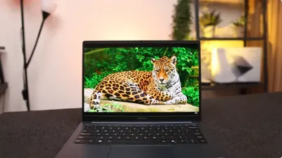 TOP 5 Rekomendasi Laptop Tipis dan Ringan Harga Rp6-9 Jutaan, Worth It Dibeli di Akhir Tahun 2025