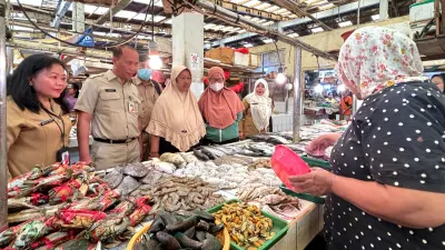 Ketersediaan stok, stabilitas harga, serta keamanan pangan menjelang Hari Raya Natal dan Tahun Baru (Nataru). (Sumber: beritajakarta.id | Foto: beritajakarta.id)