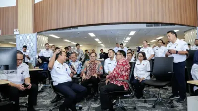 Wakil Gubernur DKI Jakarta Rano Karno kunjungi kantor BMKG pada Kamis (18/12) (Sumber: BMKG | Foto: BMKG)