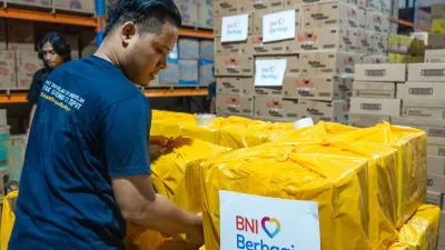 Dari Beras hingga Trauma Healing: Bantuan BNI untuk Penyintas Bencana di Sumatra