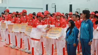 Pemprov DKI Jakarta berikan apresiasi kepada atlet pelajar peraih Medali di ajang olahraga (Sumber: Beritajakarta.id | Foto: Beritajakarta.id)