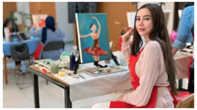 Aura Kasih (Sumber: Instagram @aurakasih)