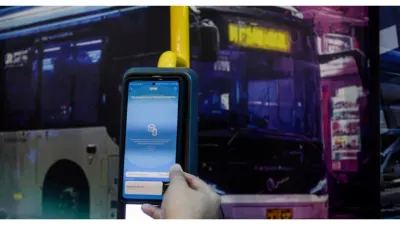 QRIS Tap-in Tap-out Kini Bisa Digunakan pada 5 Moda Transportasi Jabodetabek, Apa Saja? 