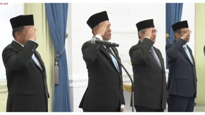 Ada Mahfud MD hingga Yusril Ihza Mahendra, Ini Daftar Anggota Komite Reformasi Polri yang Resmi Dilantik Presiden Prabowo