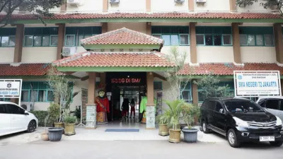 Densus Dalami Kemungkinan Keterkaitan Ledakan di SMAN 72 Jakarta dengan 3 Teror Bom di Sekolah Internasional (Sumber: beritajakarta.id)