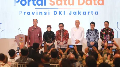 Gubernur DKI jakarta Pramono Anung meresmikan Portal Satu Data pada Selasa, 11 November 2025. (Sumber: beritajakarta.id | Foto: beritajakarta.id)