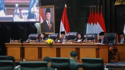 Program Bansos dan Dana Reses DPRD Aman! APBD DKI Jakarta 2026 Rp81,3 T Sudah Resmi Disetujui 