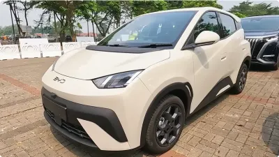 BYD Atto 1, Raja Baru Mobil Listrik di Indonesia. (Sumber: youtube.com/@drivingindonesia)