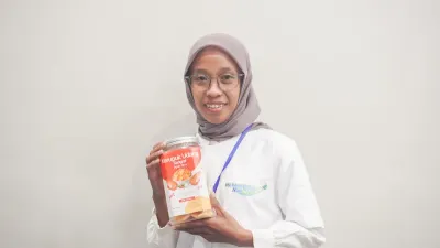 PNM Dorong Kerupuk Udang Imroatus Tembus Pasar Digital dan Raih Gelar Juara 2025