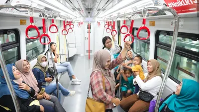 CFD Tetap Berjalan, Pemprov DKI Berikan Tarif Spesial Rp80 HUT TNI 5 Oktober 2025