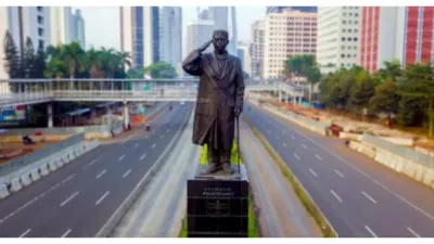 Patung Jenderal Sudirman (Sumber: indonesia.go.id/ Dok: TNI AU)