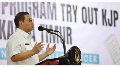 Gubernur Pramono Minta Ingin Sistem Pembayaran Jaklingko, Transjakarta, dan MRT Lebih Cepat, Bahkan Bisa Sambil Lari