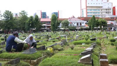 Lahan TPU di DKI Jakarta Semakin Sedikit, Pramono Anung Tawarkan 2 Solusi Ini! 