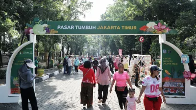 Warga Jakarta Timur wajib tahu, Pemerintah Kota (Pemkot) Jakarta Timur melalui Suku Dinas Ketahanan Pangan, Kelautan dan Pertanian kembali mengadakan acara Pasar Tumbuh pada Jumat, 31 Oktober 2025 (Sumber: beritajakarta.id | Foto: beritajakarta.id)
