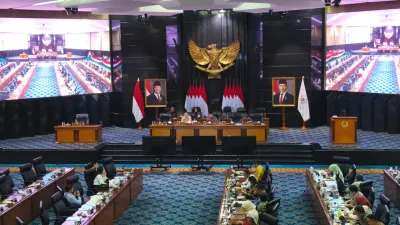 Tok! Badan Anggaran DPRD DKI Jakarta Sepakat APBD Tahun 2026 Turun Menjadi Rp81,3 Triliun, Program Bansos Aman? 