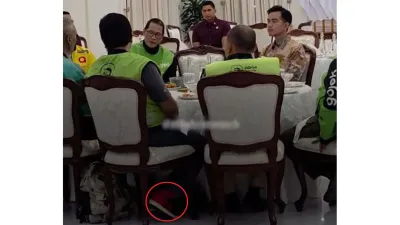 Bertemu dengan Wapres Gibran, Penampilan Driver Ojol Malah Bikin Salfok, Ada yang Pakai Sepatu dengan Harga Jutaan