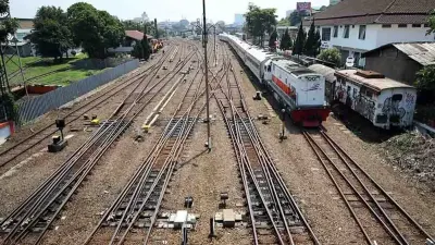 Ilustras kereta api
