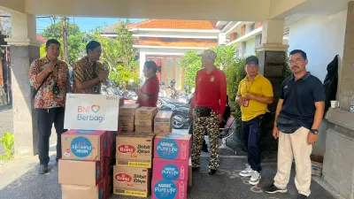 BNI Turun Tangan Bantu Warga Bali-NTT, Salurkan Kebutuhan Pokok Pasca Banjir Bandang