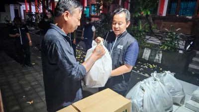 BRI Peduli Gerak Cepat Salurkan Bantuan Bagi Warga Terdampak Banjir Bali dan NTT