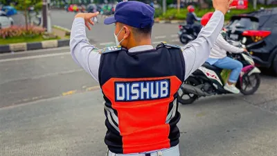 Urai Kemacetan di Jalan TB Simatupang, Dishub DKI Uji Coba Rekayasa Arus Lalu Lintas hingga Jalur Alternatif! 