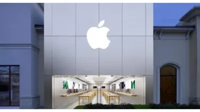 Baru Rilis iPhone 17, Apple Dirumorkan Bakal Luncurkan HP Lipat, Kapan?