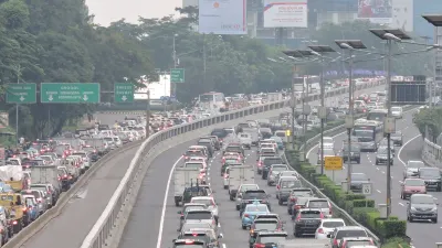Antisipasi Macet Parah Jakarta Kemarin, Jasa Marga Kini Buka 5 Gerbang Tol Dalam Kota Secara Parsial 