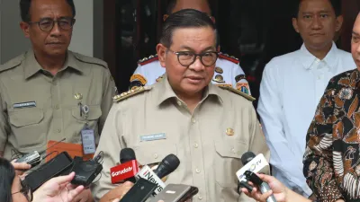 Pramono Anung Soal Raperda Kawasan Tanpa Rokok (KTR): Tidak Boleh Merugikan UMKM 