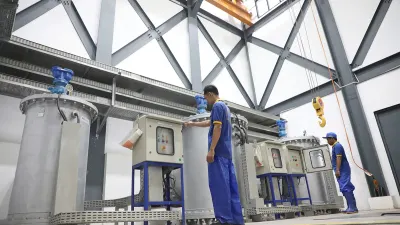 Hadapi cuaca ekstrem, Pemprov DKI Jakarta siapkan 1.200 unit pompa air yang siap beroperasi hadapi curah hujan intensitas tinggi. (Sumber: beritajakarta.id | Foto: beritajakarta.id)