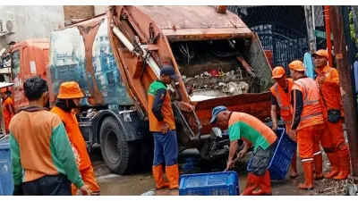 Lahan KAI Digunakan untuk TPS Sementara (Sumber: beritajakarta.id)